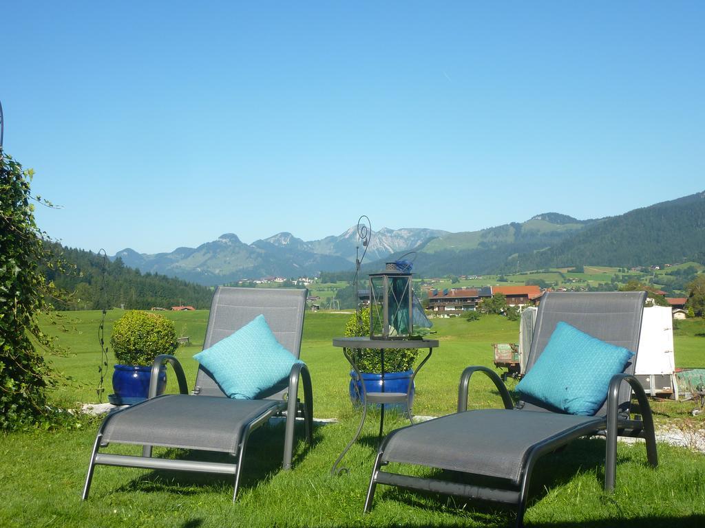 Gaestehaus Schoenfeld ไรท์อิมวิงเคอ ภายนอก รูปภาพ