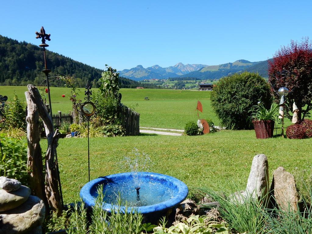Gaestehaus Schoenfeld ไรท์อิมวิงเคอ ภายนอก รูปภาพ